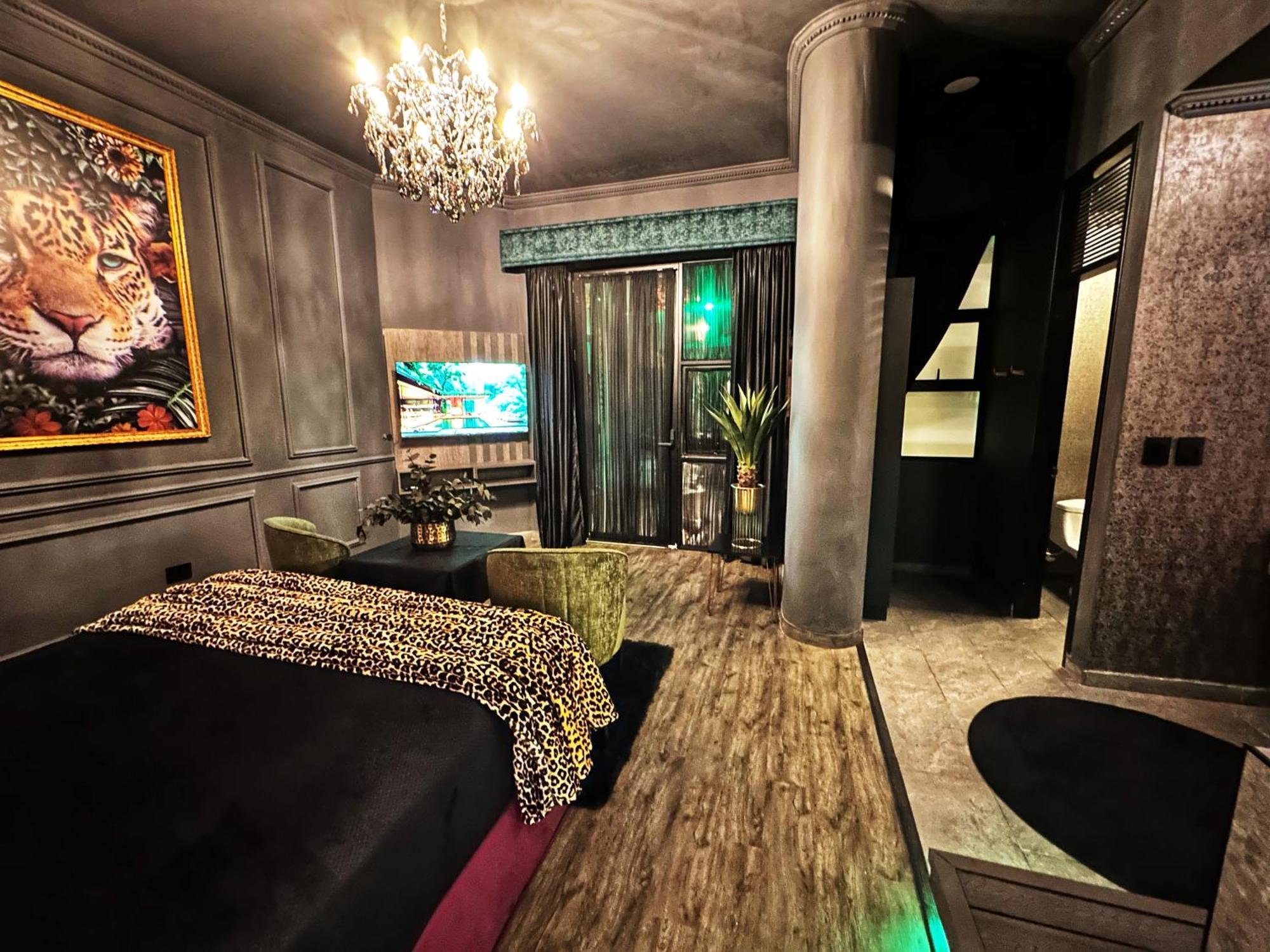 Hotel Osve Boutique Кали Екстериор снимка